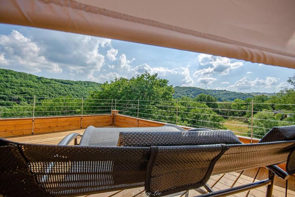 Gite Du Mont Plaisir Villa Chouvigny Екстериор снимка