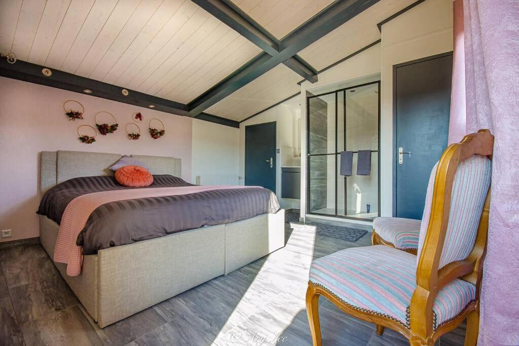 Gite Du Mont Plaisir Villa Chouvigny Екстериор снимка